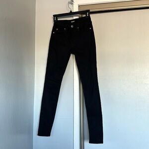 Black Hudson jeans, size 25, Krista super skinny.